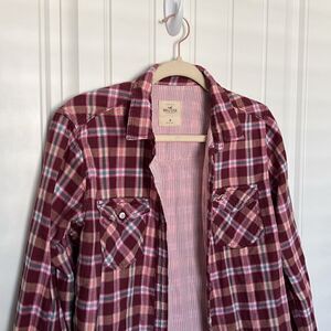 Hollister Plaid Button Up Flannel